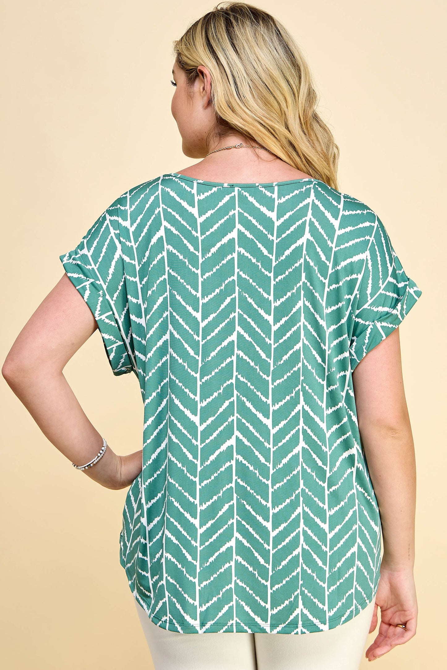 White & Sage with Short Sleeve Top "Plus"